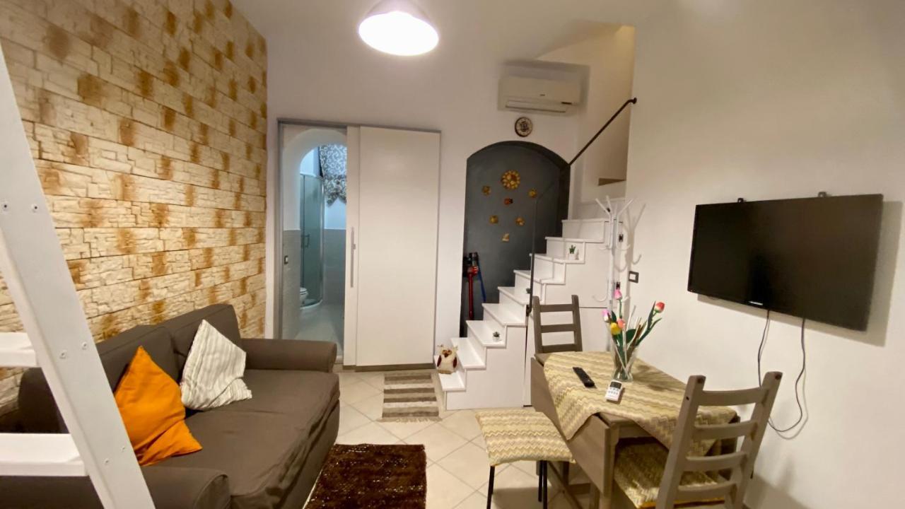 Zeus Charming Apartment Syracuse Bagian luar foto